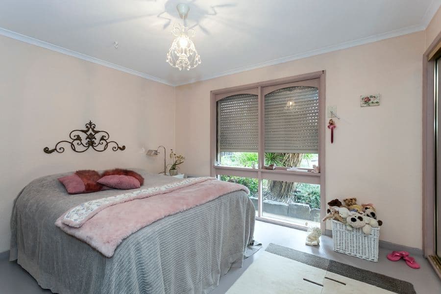 60 Riddle Drive, MELTON VIC 3337, Melton - Thumbnail 7