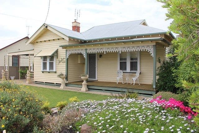 17 King Street, ROCHESTER VIC 3561, Rochester - Image 1