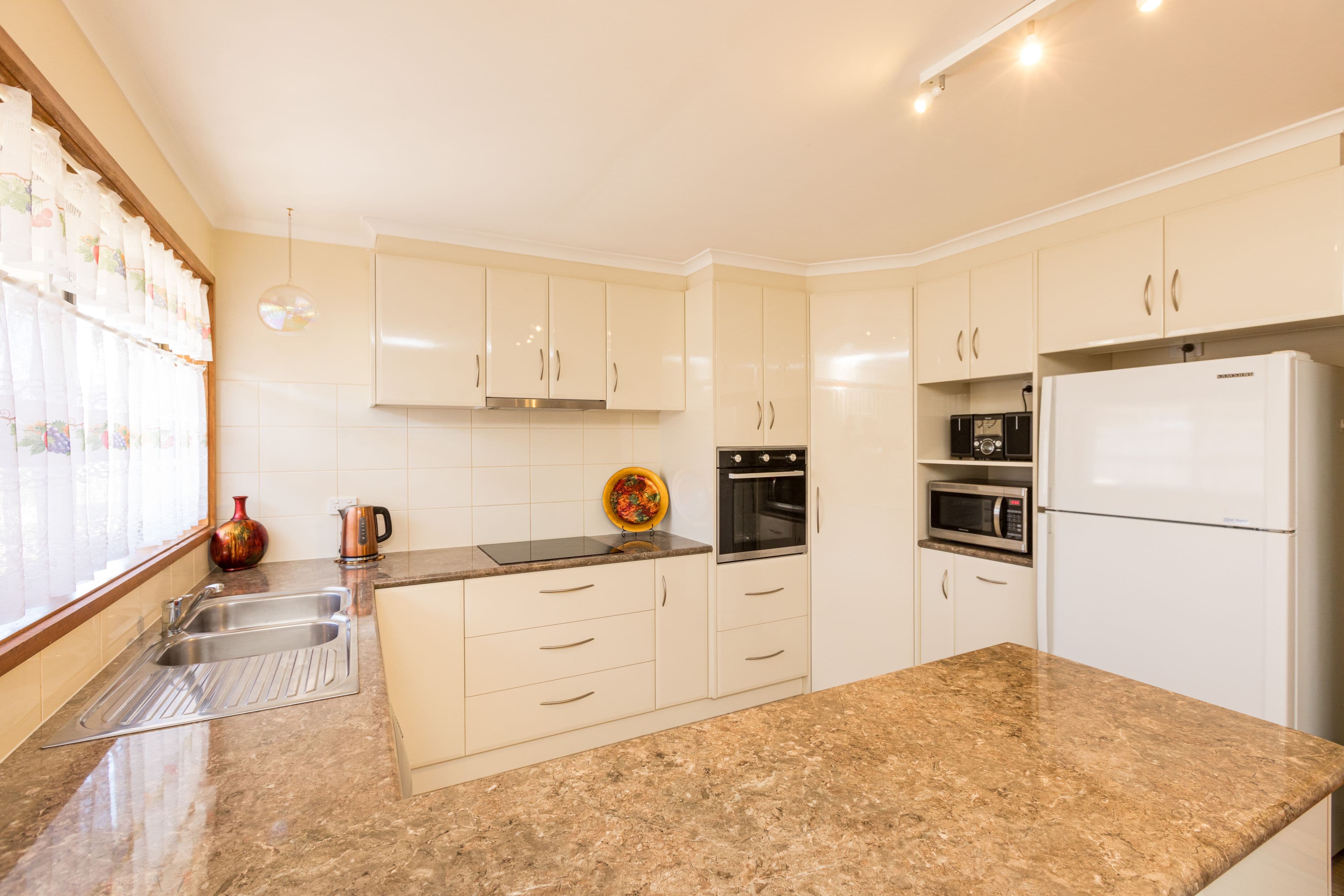 317 San Mateo Avenue, Mildura VIC 3500, Mildura - Thumbnail 6