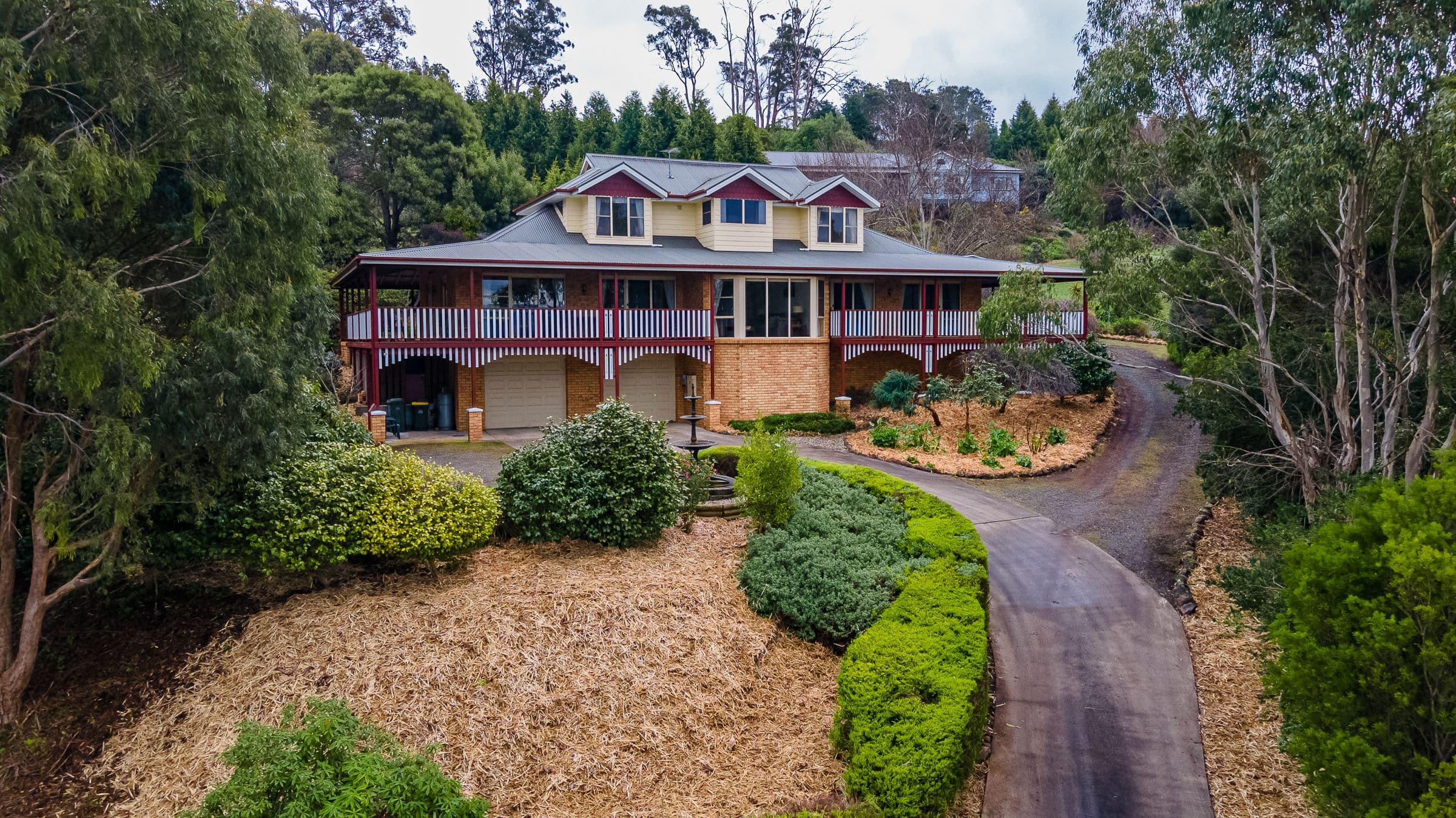 16 Pleasant Hills Drive, Grindelwald TAS 7277, Grindelwald - Thumbnail 2