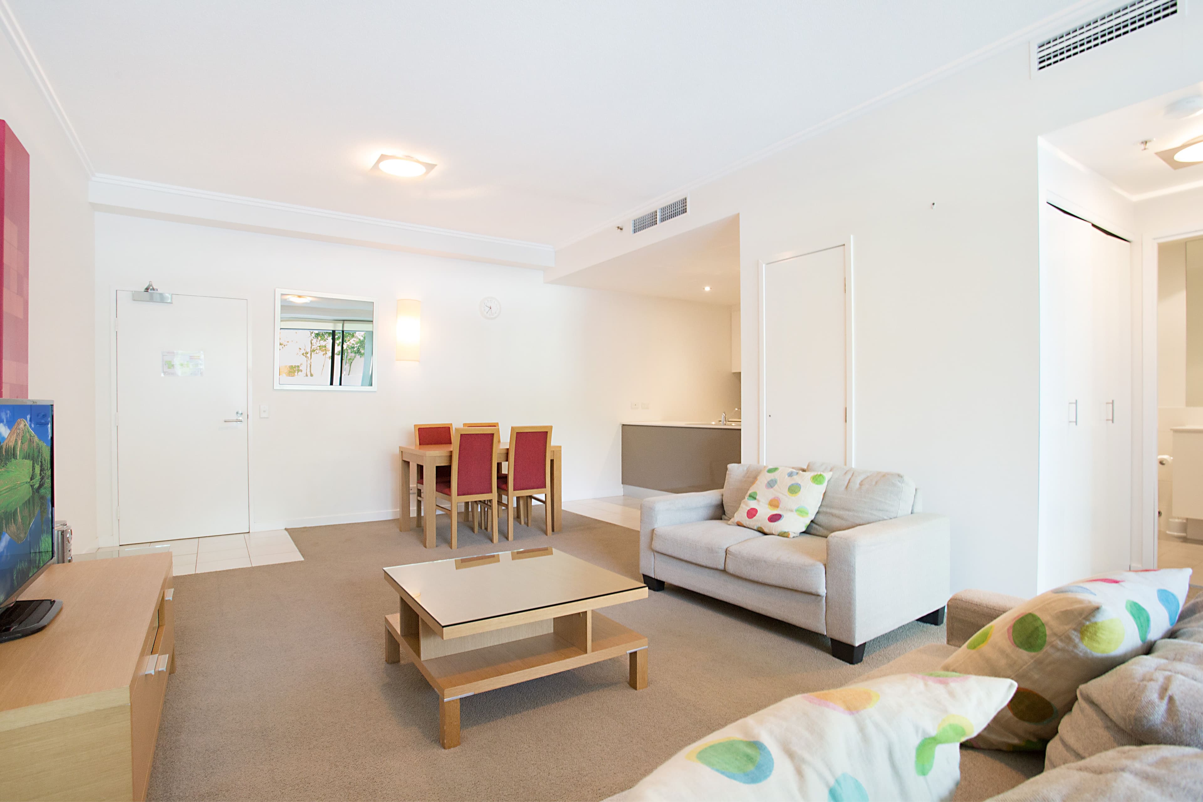 2013 'Freshwater Point'  33 T E Peters Drive, Broadbeach Waters QLD 4218, Broadbeach Waters - Thumbnail 3