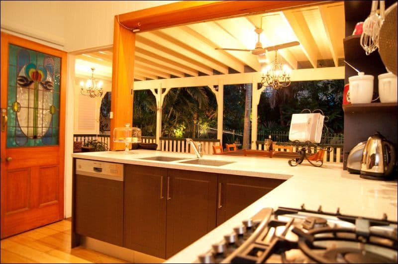 16 Pine Street, HAMILTON QLD 4007, Hamilton - Thumbnail 3