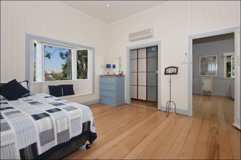 16 Pine Street, HAMILTON QLD 4007, Hamilton - Thumbnail 4