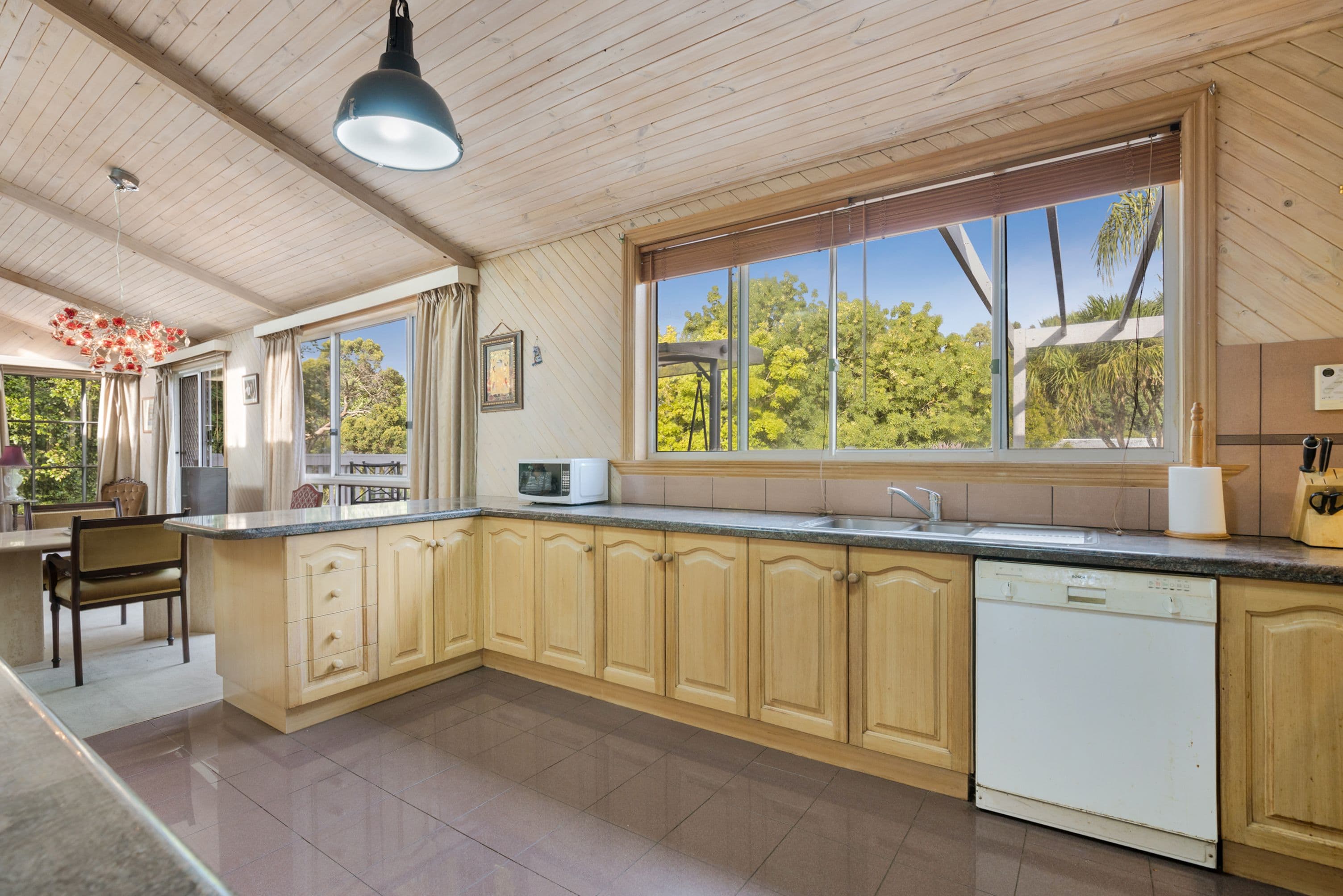 8 View Street, Upwey VIC 3158, Upwey - Thumbnail 2