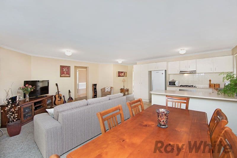 10 Winchester Drive, LAKE MUNMORAH NSW 2259, Lake Munmorah - Thumbnail 2