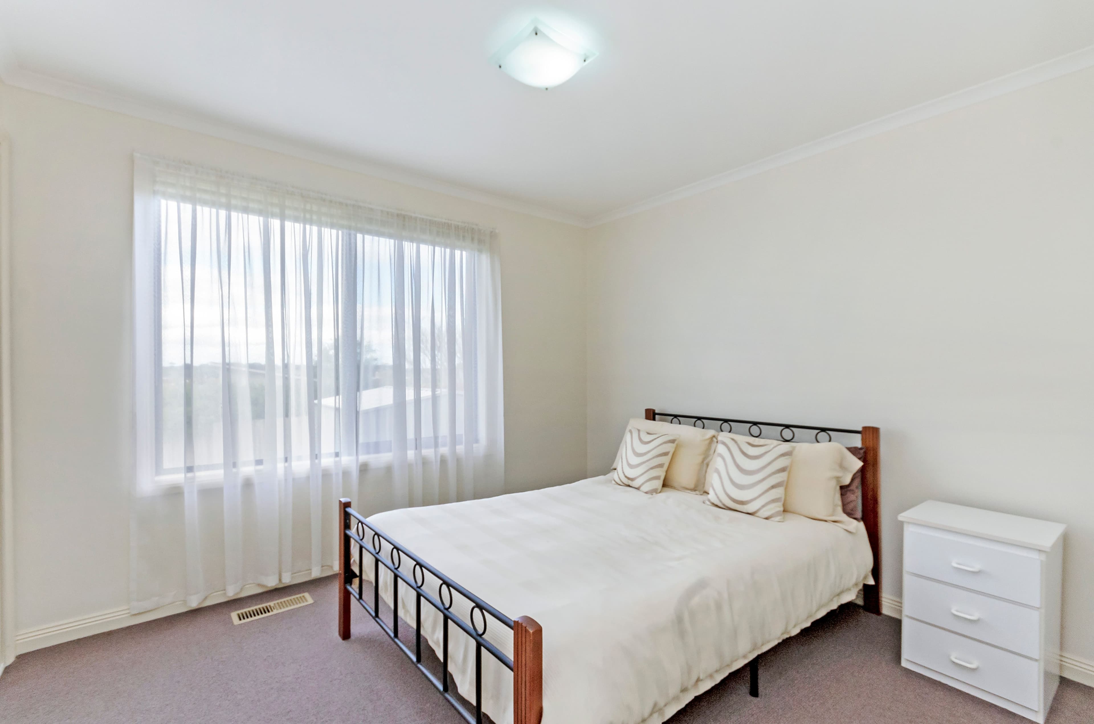 11B Wendy Place, Warrnambool VIC 3280, Warrnambool - Thumbnail 7