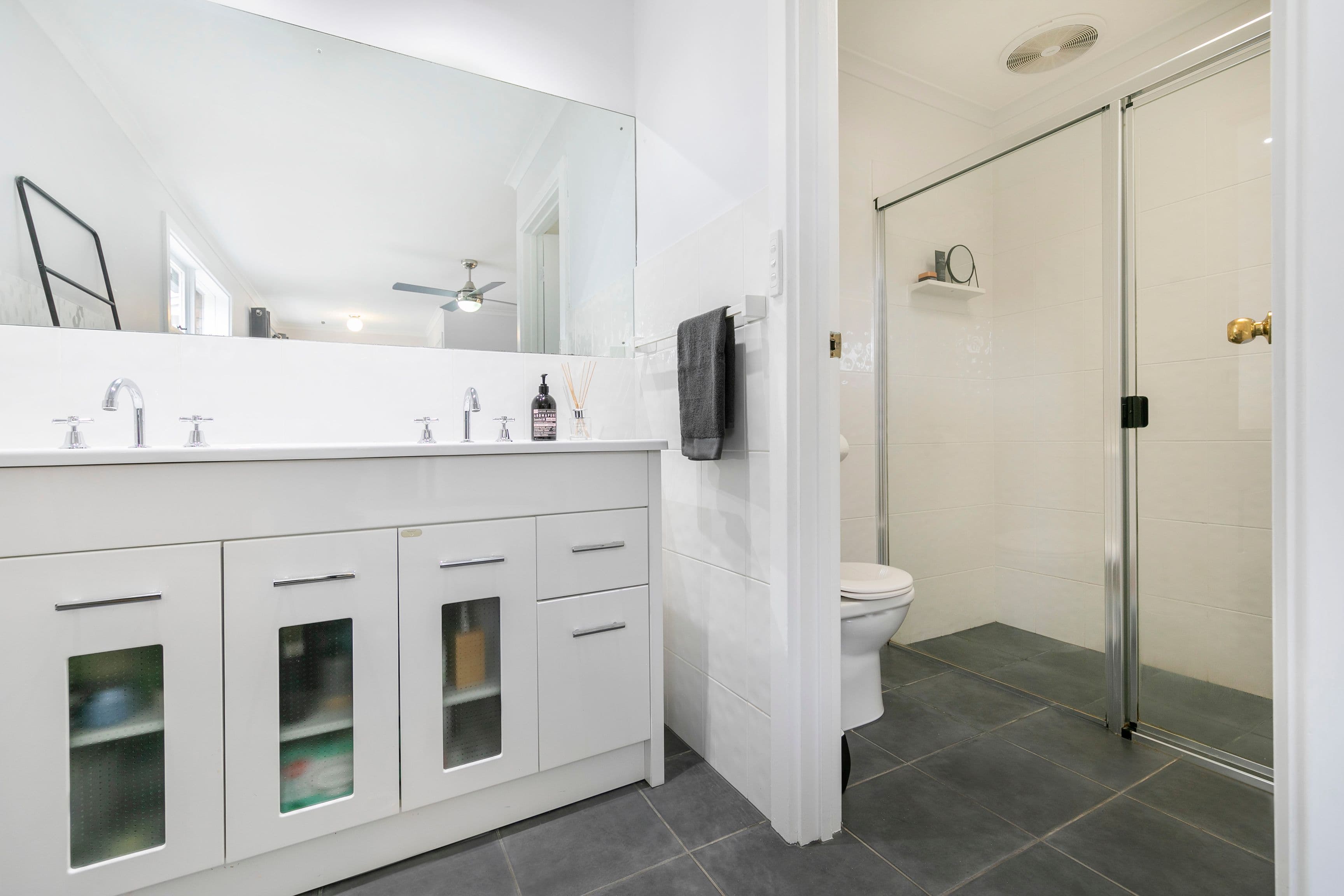 8 Blaxland Avenue, Wynn Vale SA 5127, Wynn Vale - Thumbnail 5