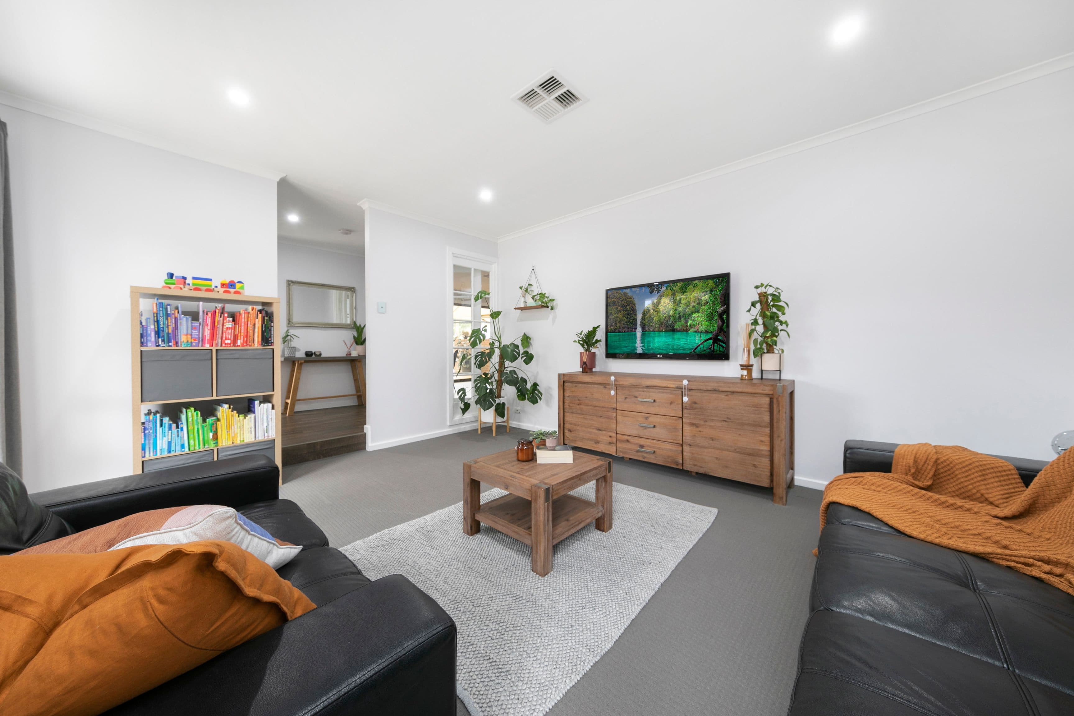 8 Blaxland Avenue, Wynn Vale SA 5127, Wynn Vale - Thumbnail 8