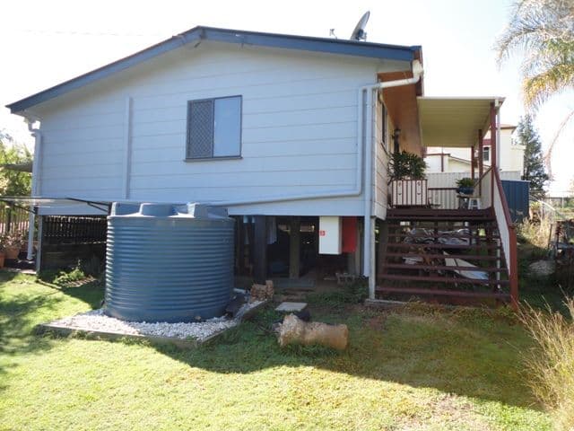 98 Keogh Street, WEST IPSWICH QLD 4305, West Ipswich - Thumbnail 2