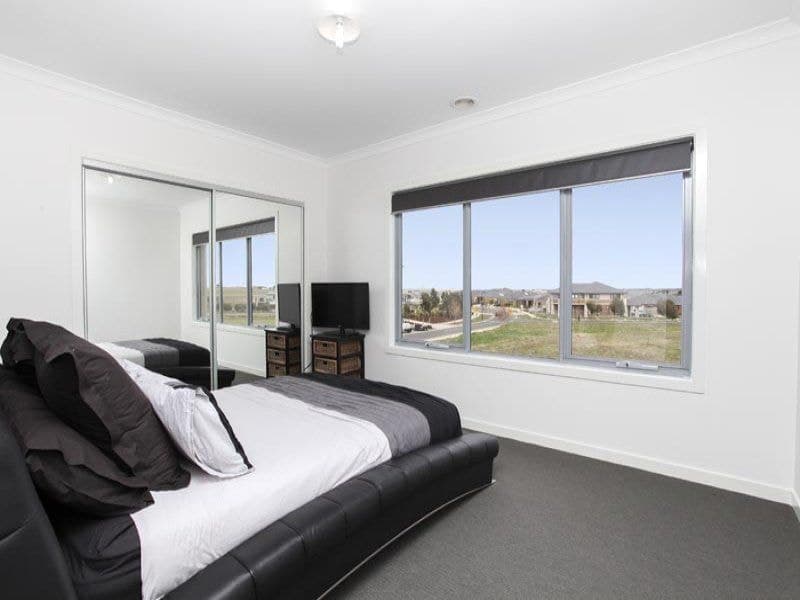 5/69-77 Lancefield Drive, Caroline Springs - Thumbnail 7
