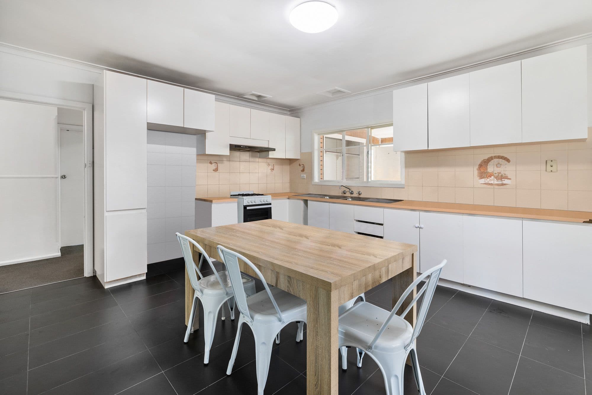 61 Wyndham Street, Werribee VIC 3030, Werribee - Thumbnail 4