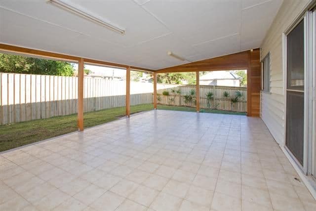68 Albert Street, HOLLAND PARK QLD 4121, Holland Park West - Thumbnail 4