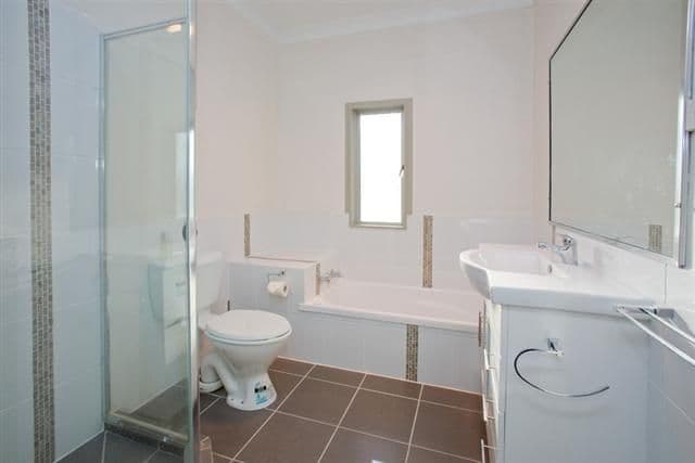 68 Albert Street, HOLLAND PARK QLD 4121, Holland Park West - Thumbnail 5