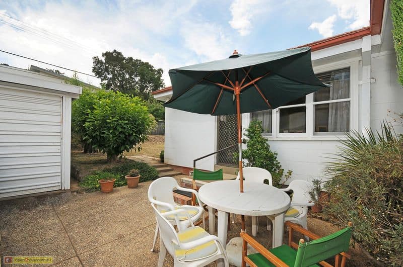 73  Schlich Street, YARRALUMLA ACT 2600, Yarralumla - Thumbnail 3