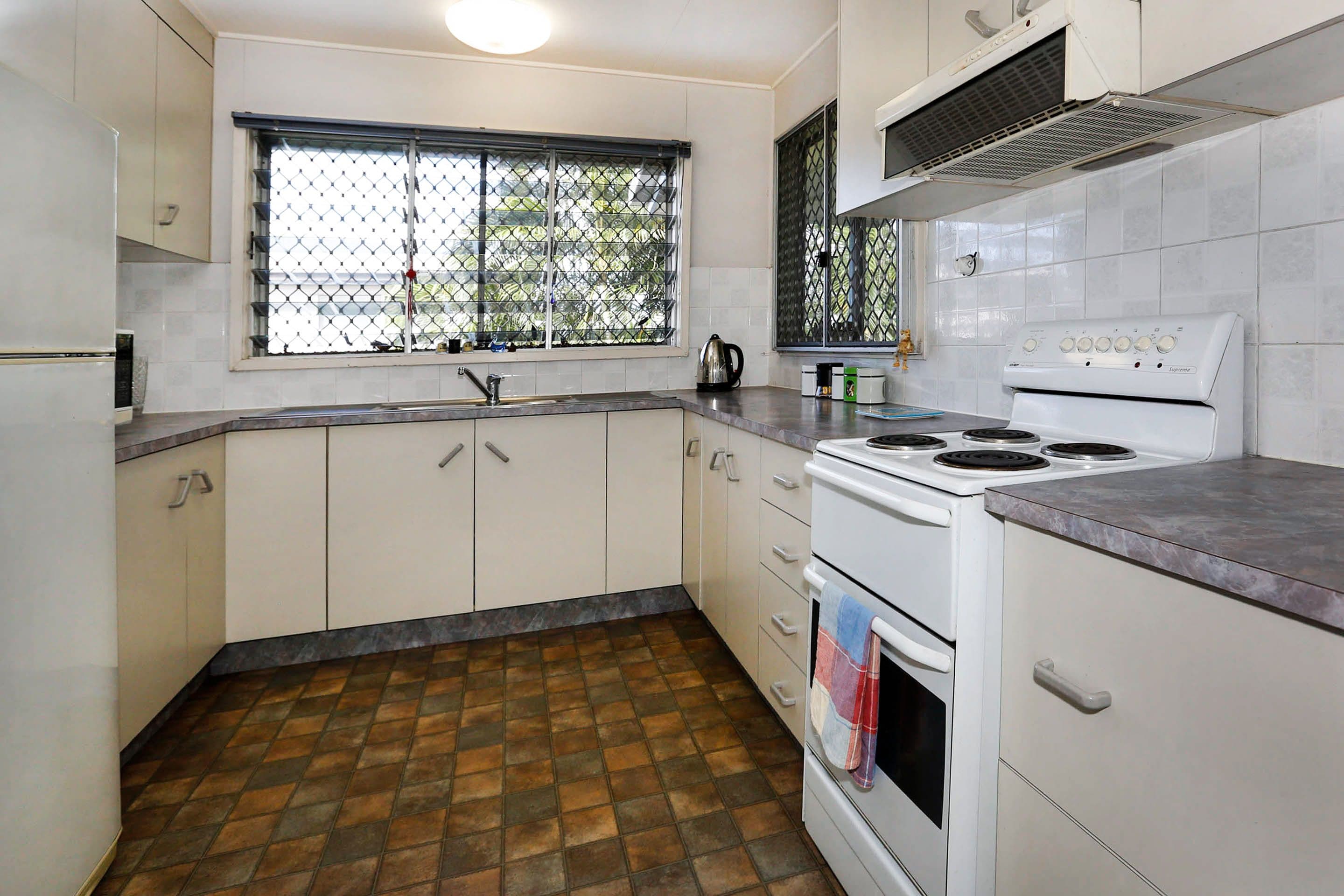 6 Dimmock Street, Heatley QLD 4814, Heatley - Thumbnail 3