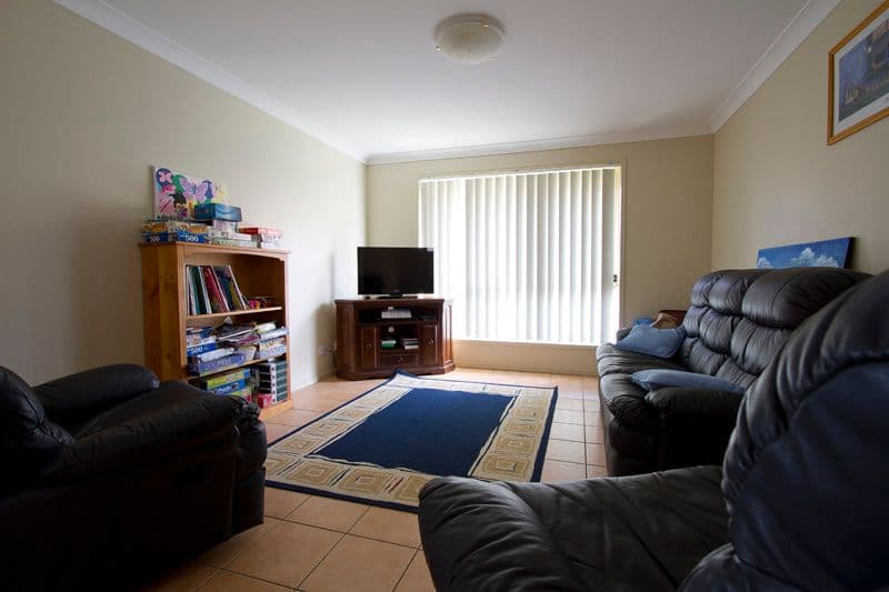 13 Winning Street, GLENVALE QLD 4350, Glenvale - Thumbnail 2