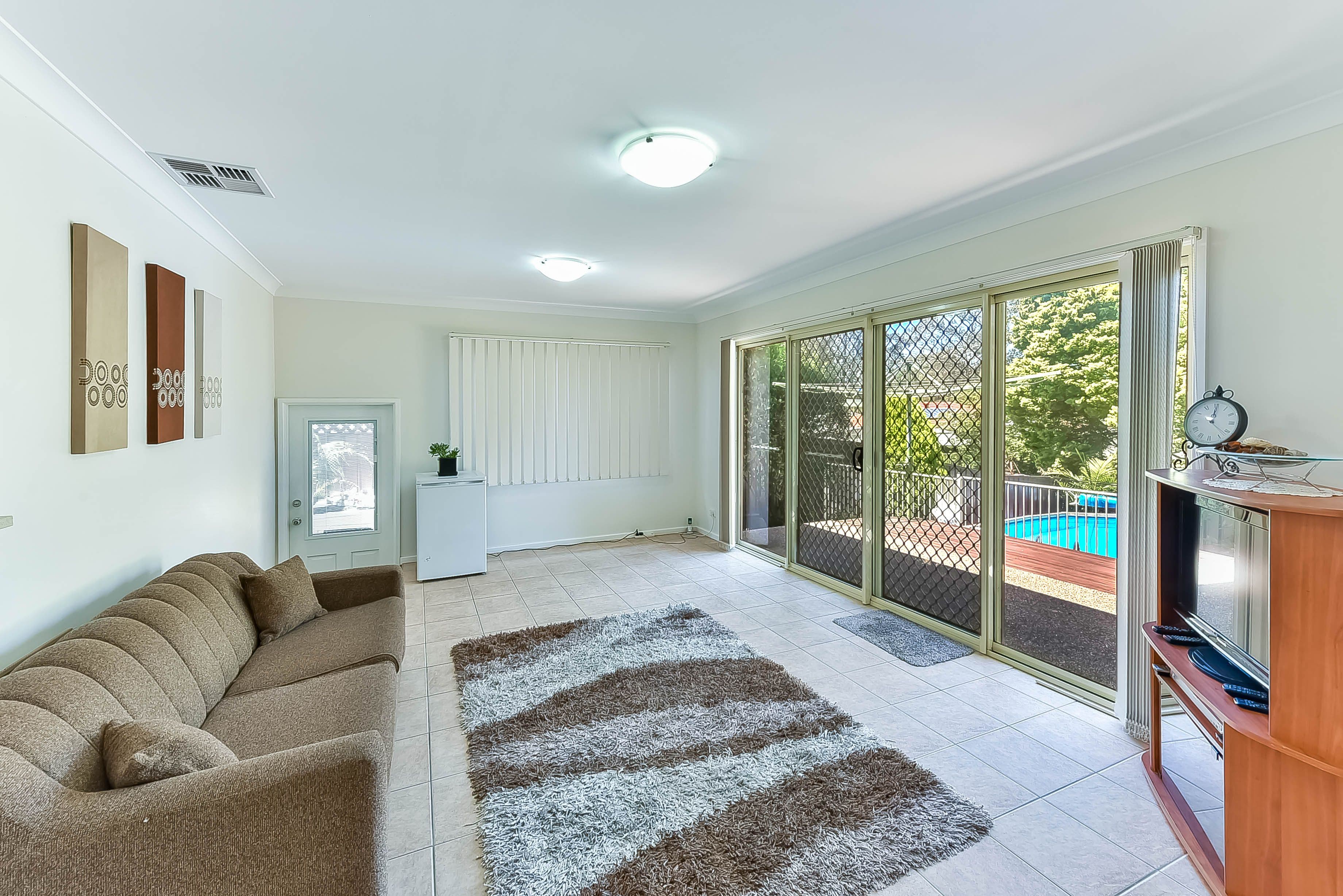 94 Trobriand Crescent, Glenfield - Thumbnail 2