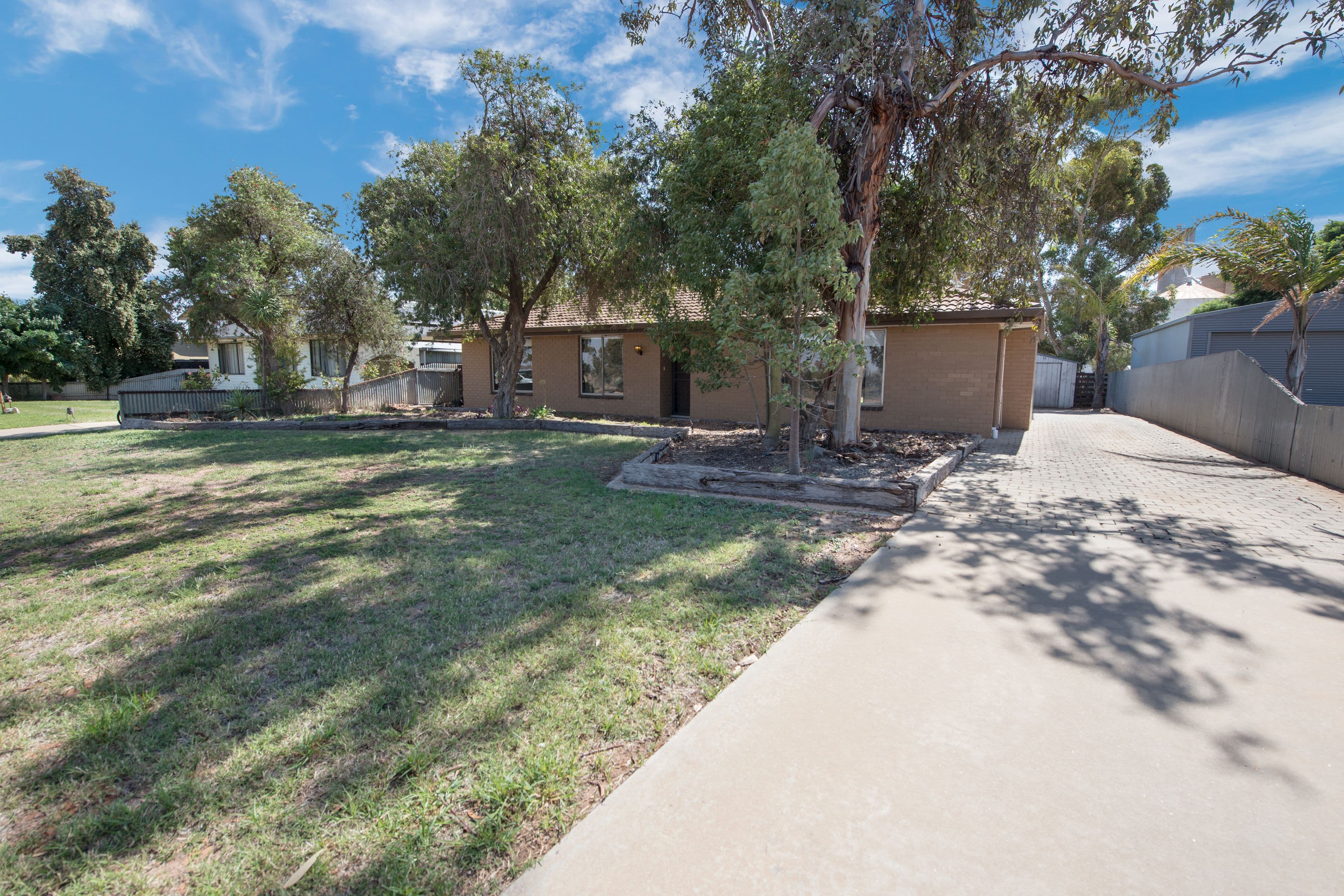 10 Elizabeth Street, Nyah West VIC 3595, Nyah West - Image 1