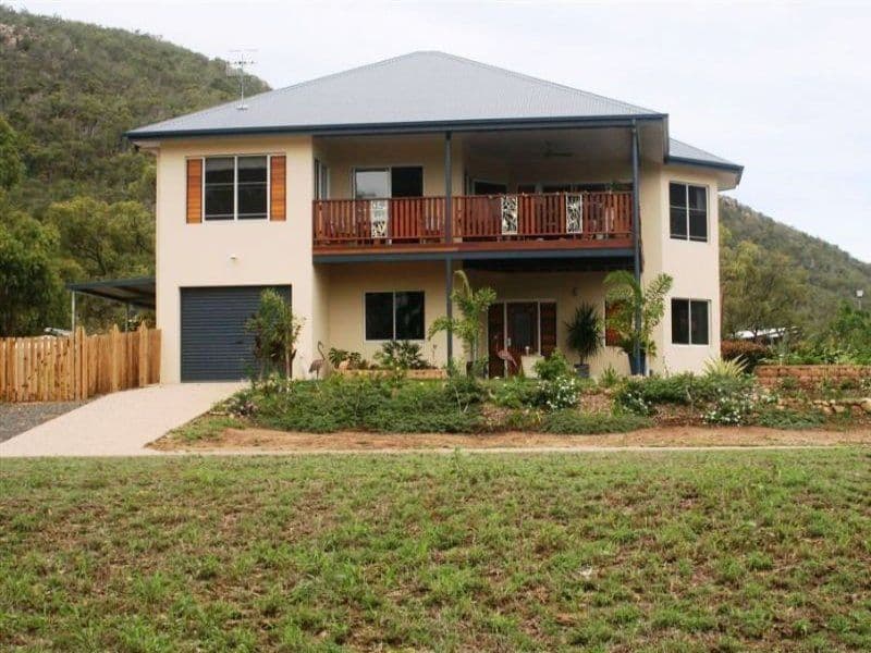 1 Olden Court, HIDEAWAY BAY QLD 4800, Hideaway Bay - Thumbnail 3