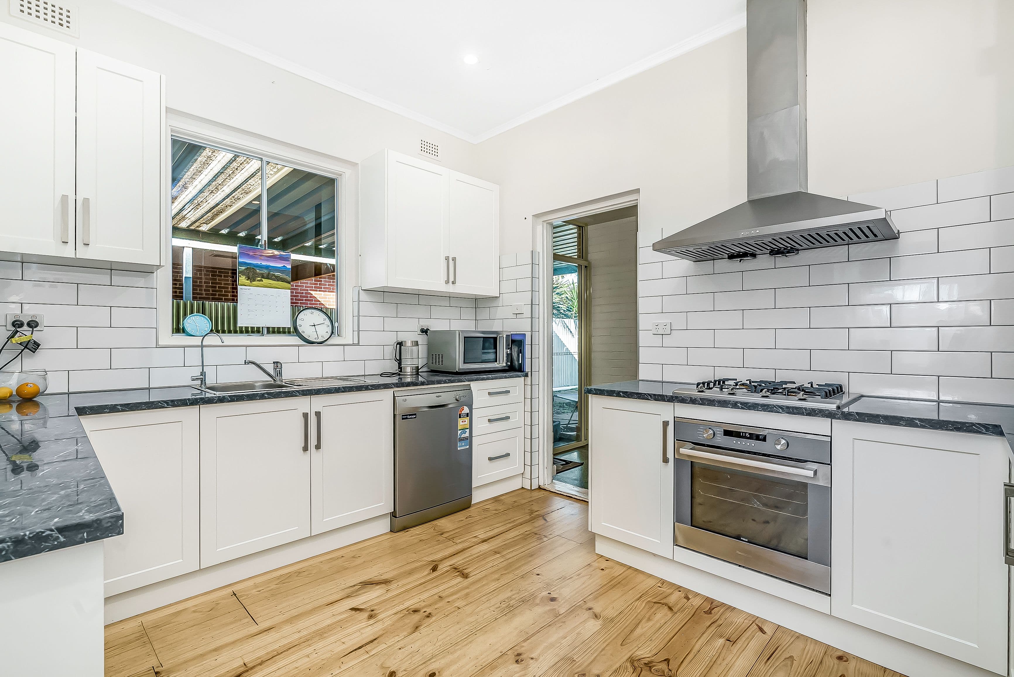 44 Strathfield Terrace, Largs North SA 5016, Largs North - Thumbnail 2