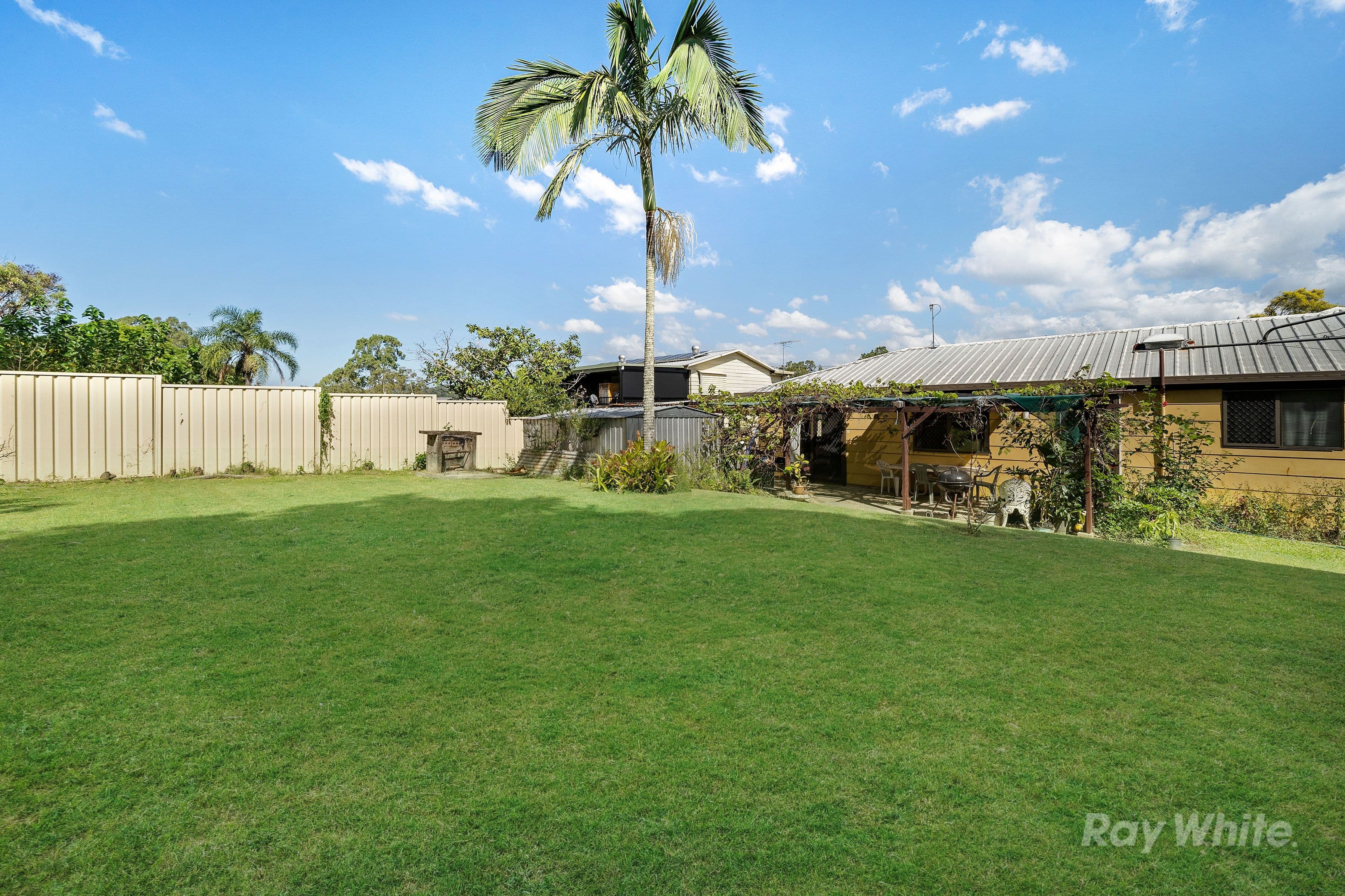 14 Girralong Street, Eagleby QLD 4207, Eagleby - Thumbnail 4