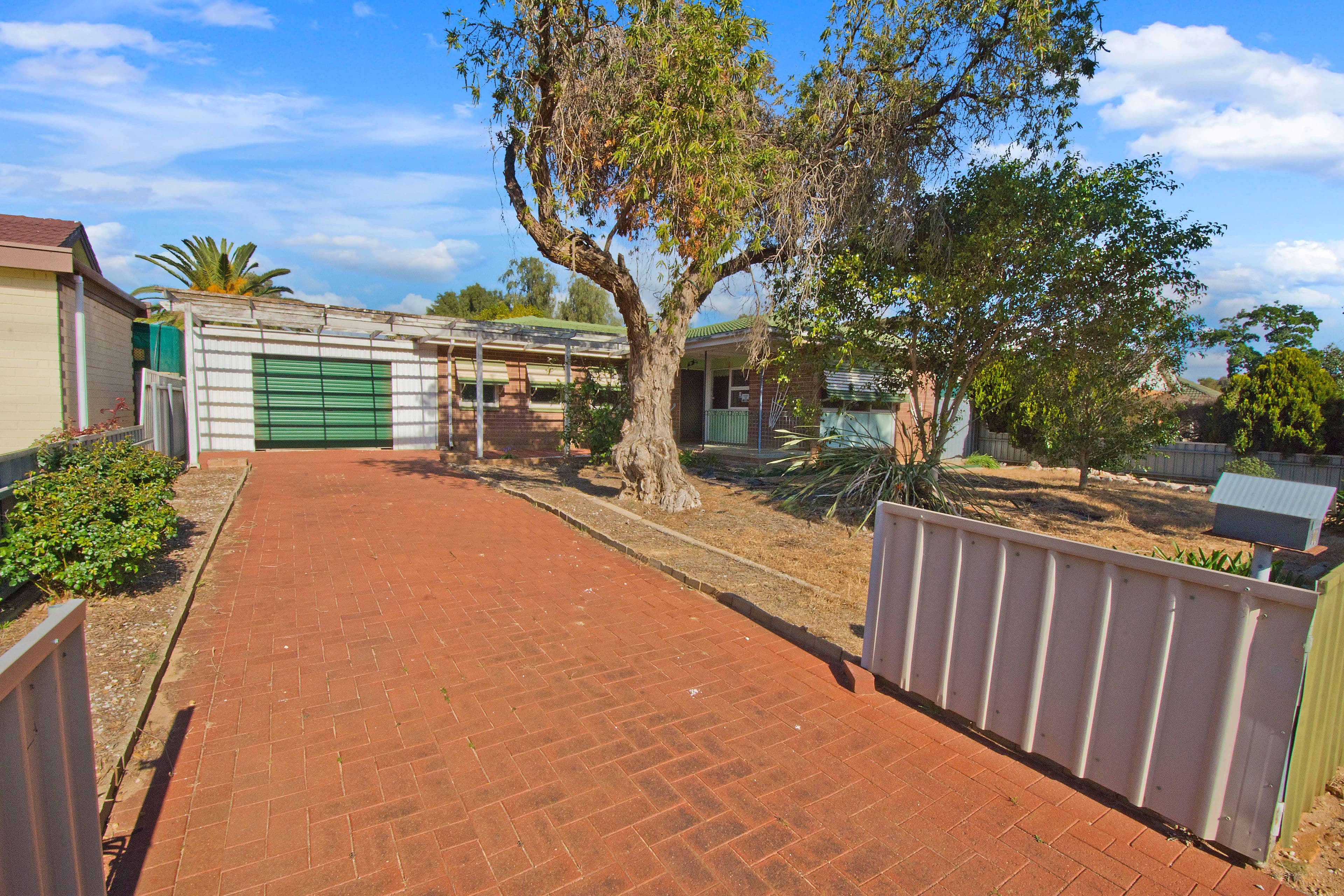 14 Marcian Avenue, Elizabeth Downs SA 5113, Elizabeth Downs - Thumbnail 2
