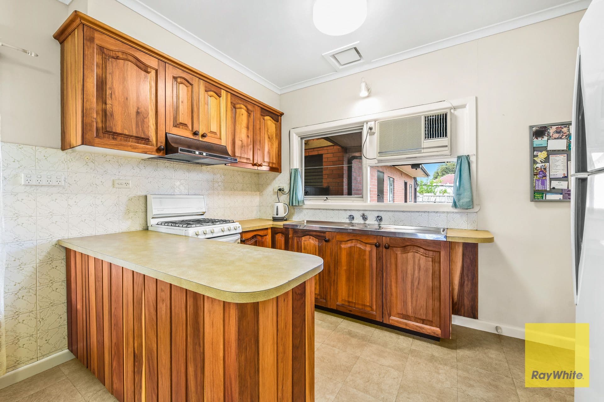 11 Rose Avenue, Dandenong North VIC 3175, Dandenong North - Thumbnail 5