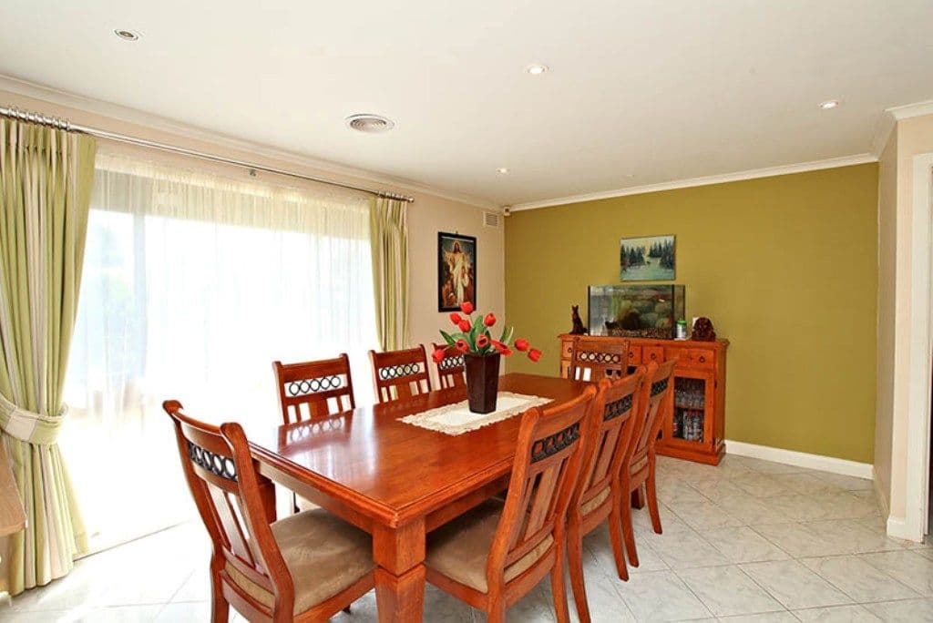 2 Rason Court, KEILOR DOWNS VIC 3038, Keilor Downs - Thumbnail 3