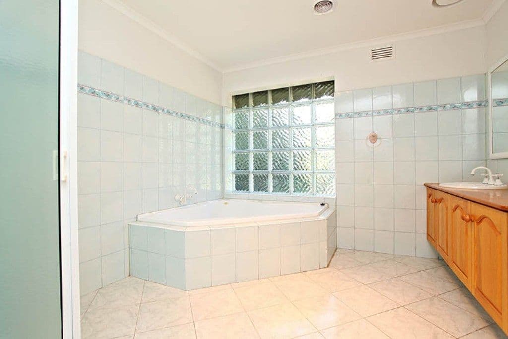 2 Rason Court, KEILOR DOWNS VIC 3038, Keilor Downs - Thumbnail 6