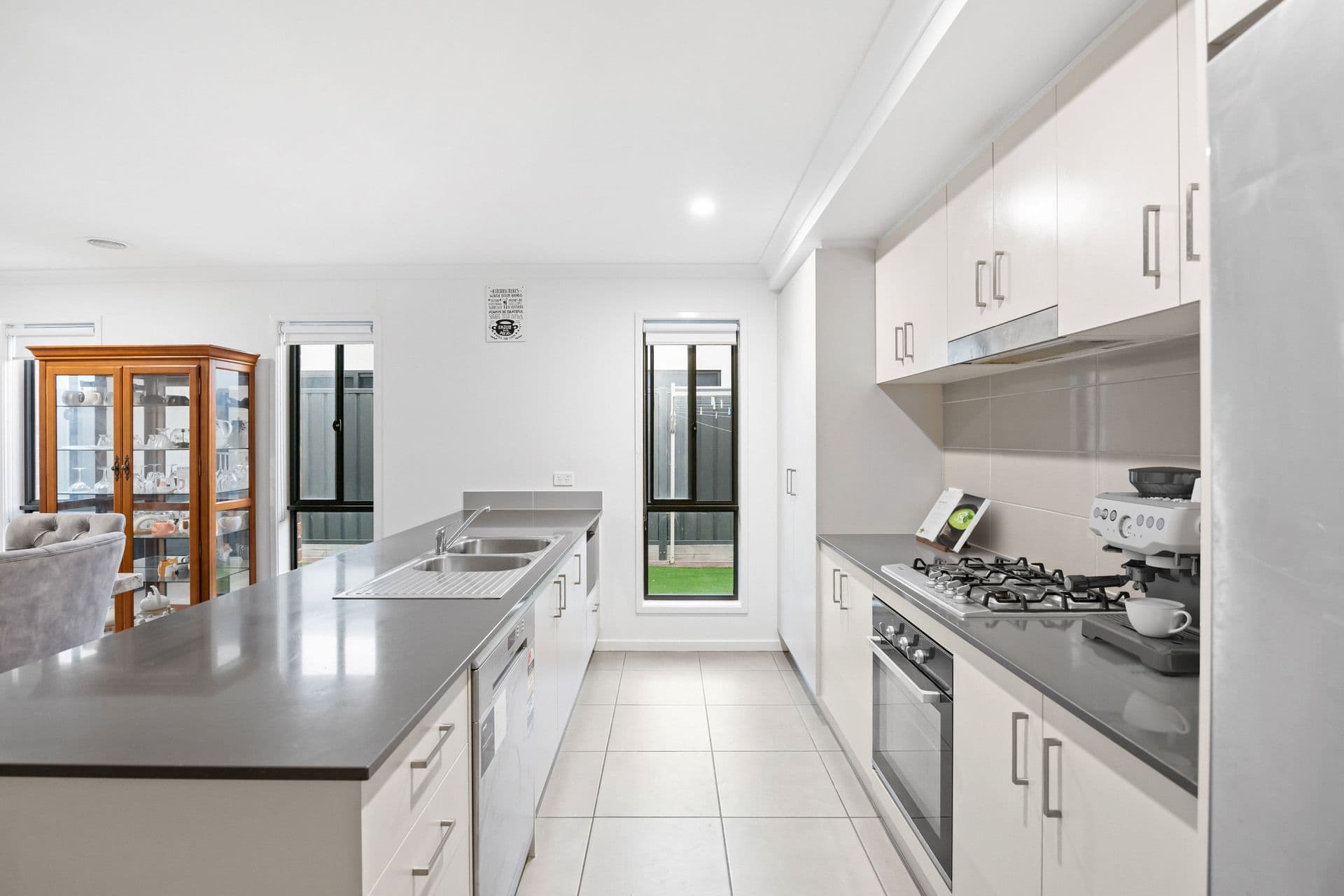 26 Constance Street, Werribee VIC 3030, Werribee - Thumbnail 3
