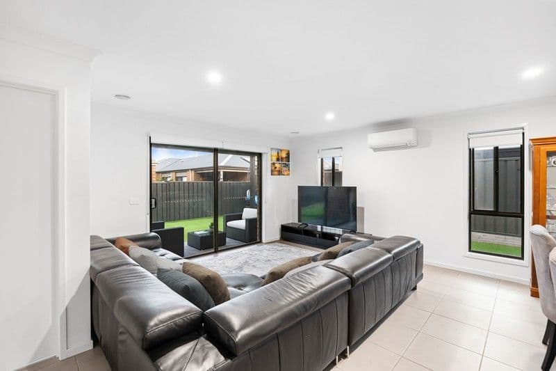 26 Constance Street, Werribee VIC 3030, Werribee - Thumbnail 7