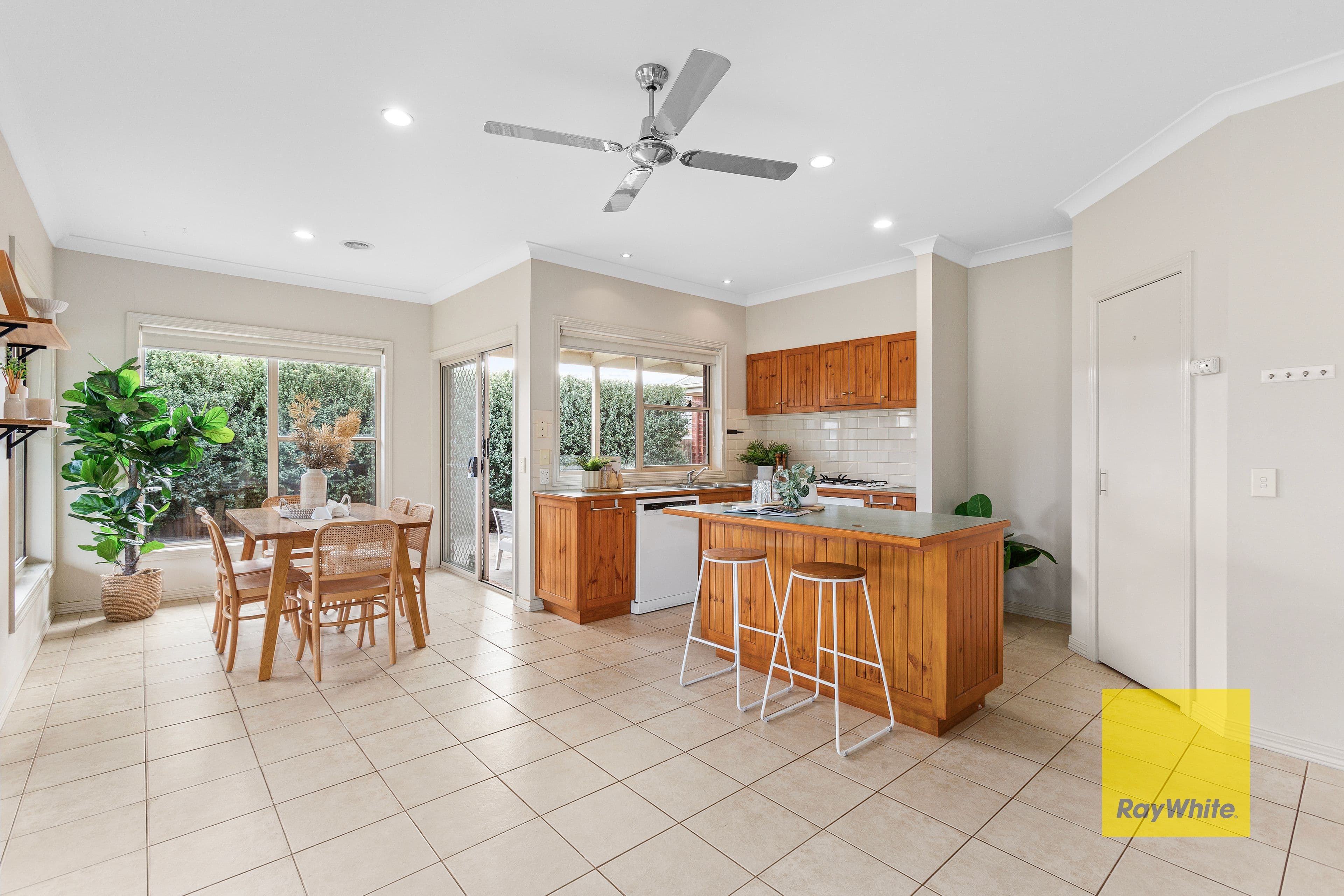 70 Rossack Drive, Waurn Ponds VIC 3216, Waurn Ponds - Thumbnail 5