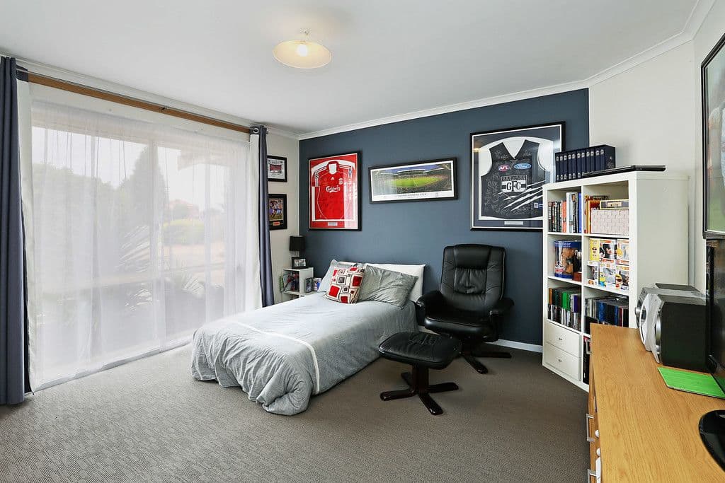 15 Coakley Crescent, LOVELY BANKS VIC 3213, Lovely Banks - Thumbnail 6