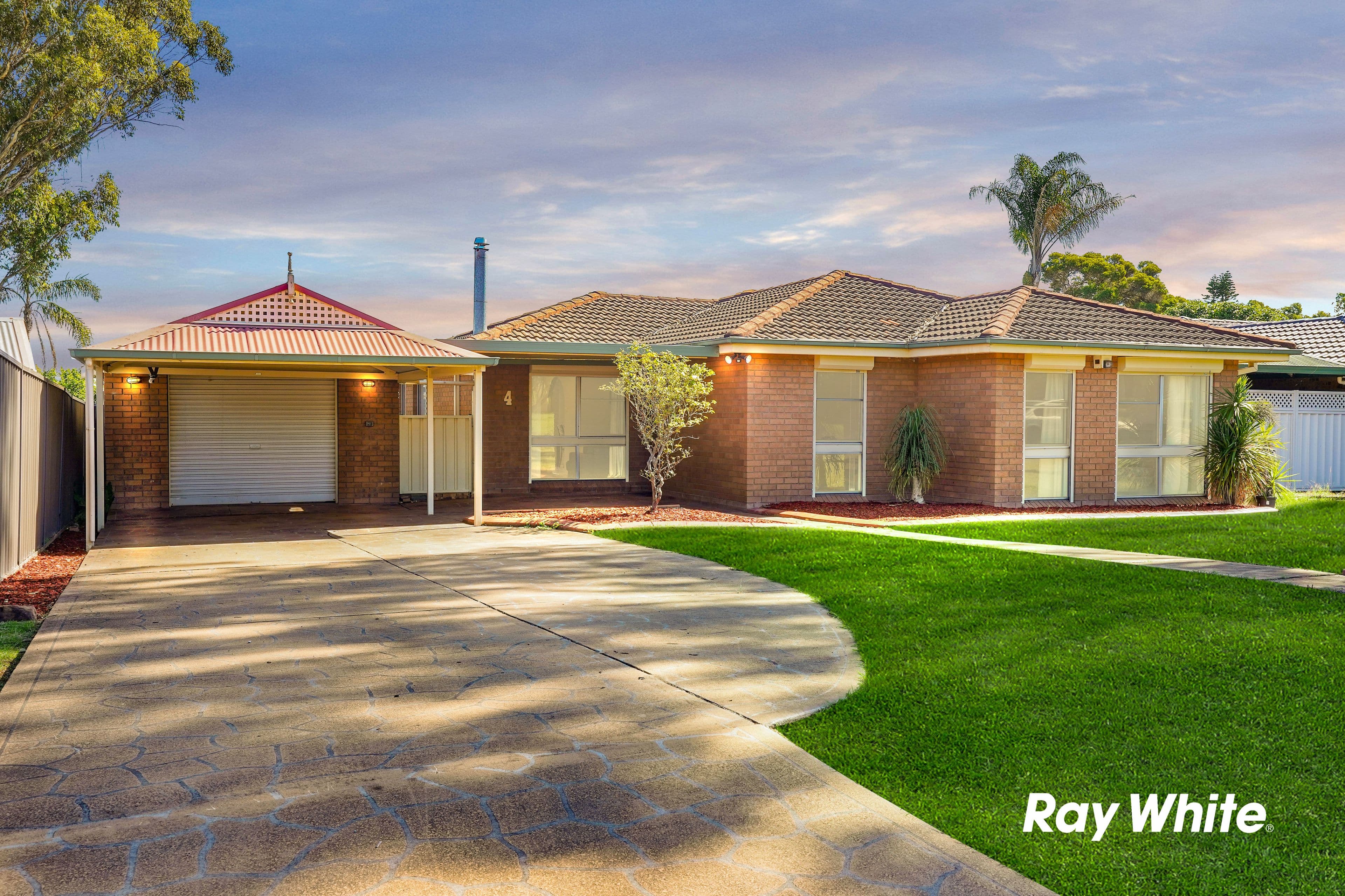 4 Olliver Crescent, St Clair NSW 2759, St Clair - Image 1
