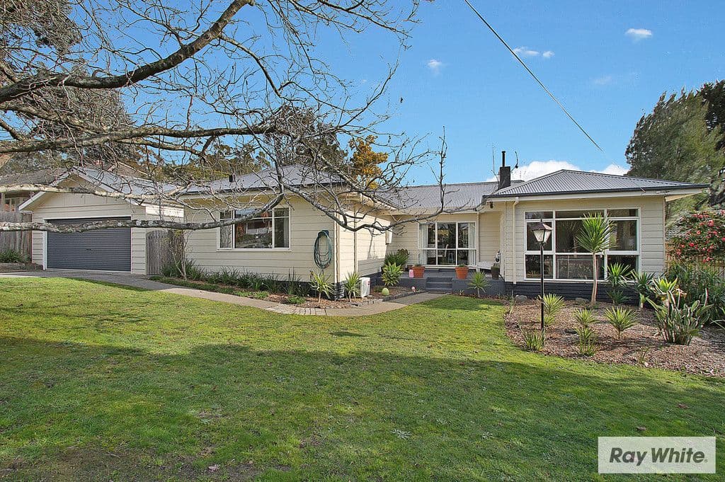 8 Hartley Road, Croydon VIC 3136, Croydon - Image 1