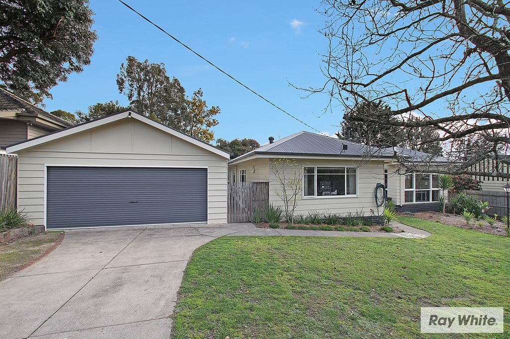 8 Hartley Road, Croydon VIC 3136, Croydon - Thumbnail 2