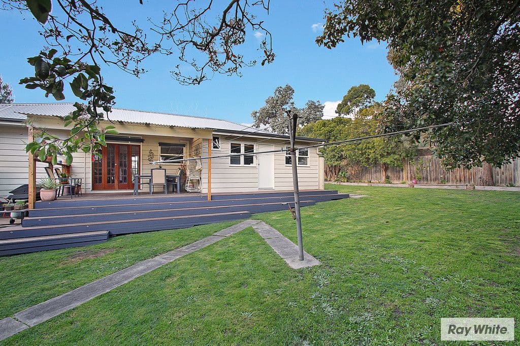 8 Hartley Road, Croydon VIC 3136, Croydon - Thumbnail 7