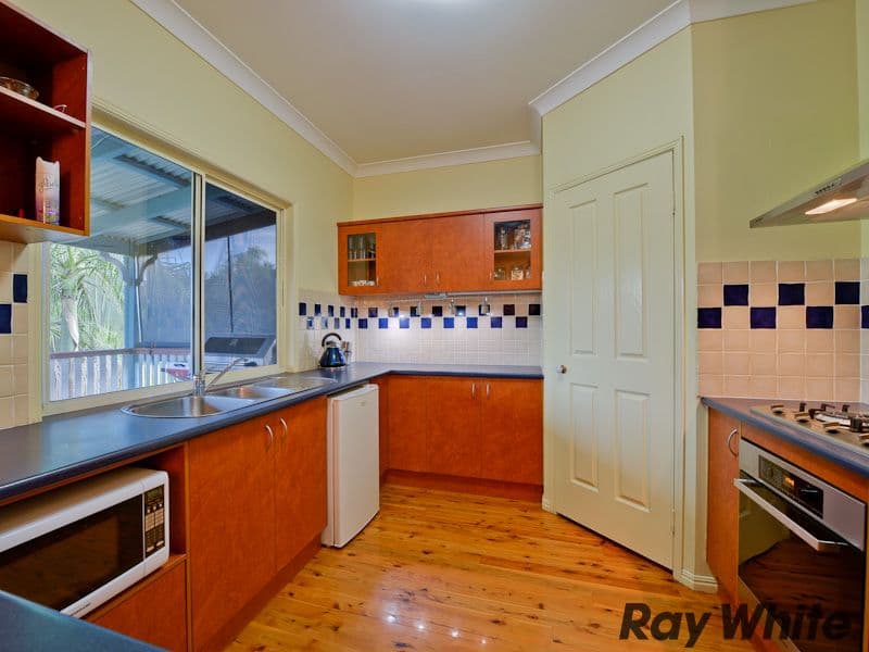 23 Woodtop Court, Ferny Hills QLD 4055, Ferny Hills - Thumbnail 4