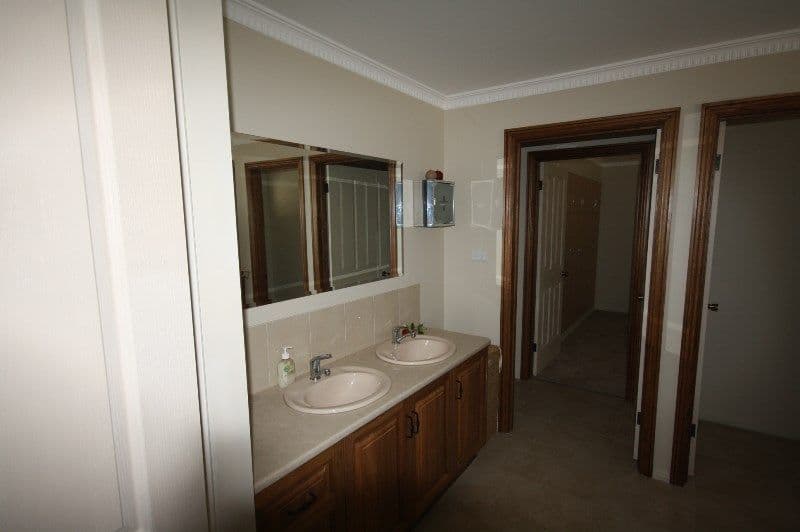 29 McKenzie Street, Rochester VIC 3561, Rochester - Thumbnail 8