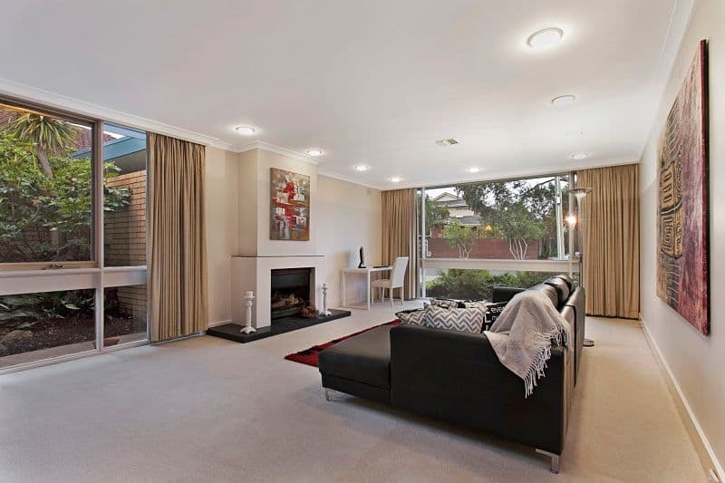 4 Bellaire Court, Beaumaris VIC 3193, Beaumaris - Thumbnail 2