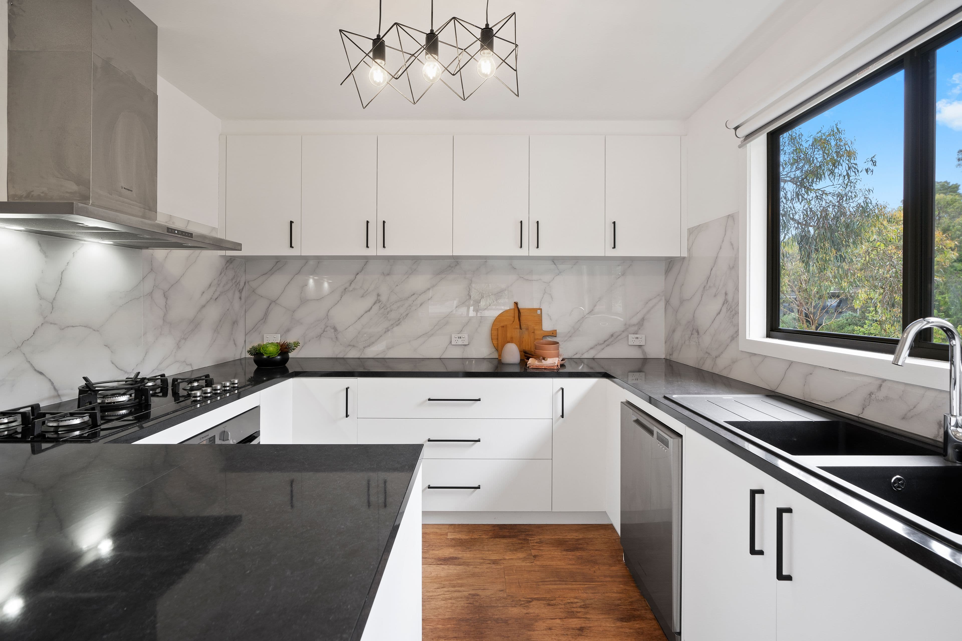 13 Bayview Crescent, The Basin VIC 3154, The Basin - Thumbnail 2
