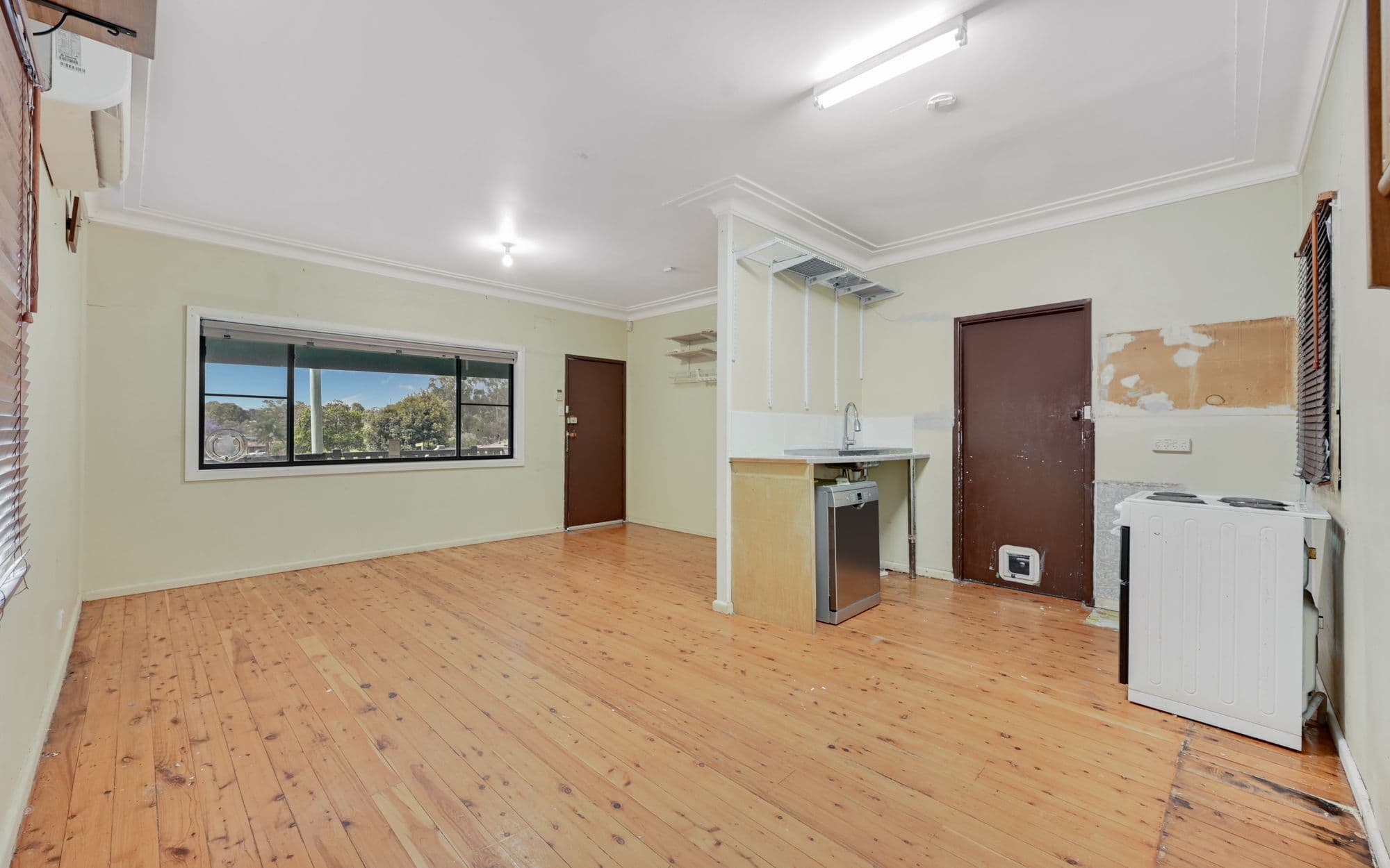 4 Cooper Street, Penrith NSW 2750, Penrith - Thumbnail 5