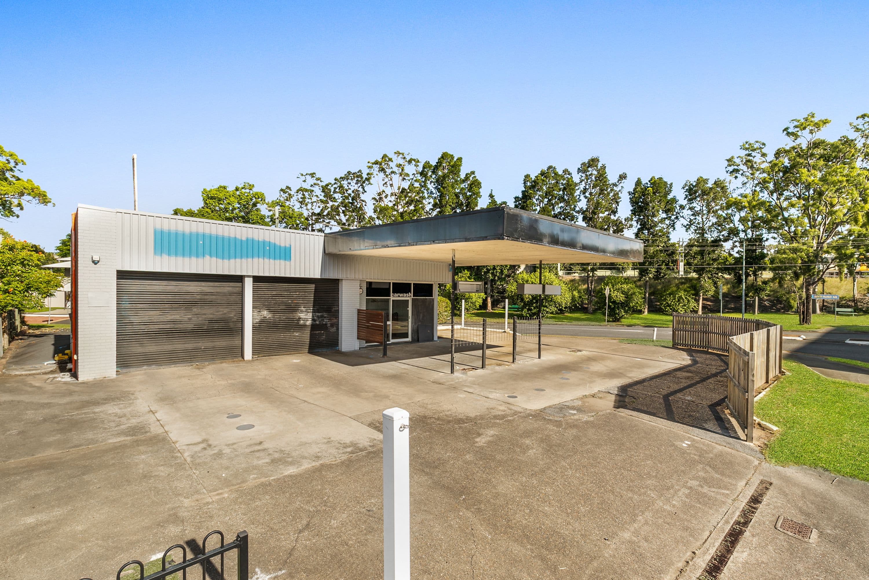 556 Oxley Road, Sherwood QLD 4075, Sherwood - Thumbnail 2