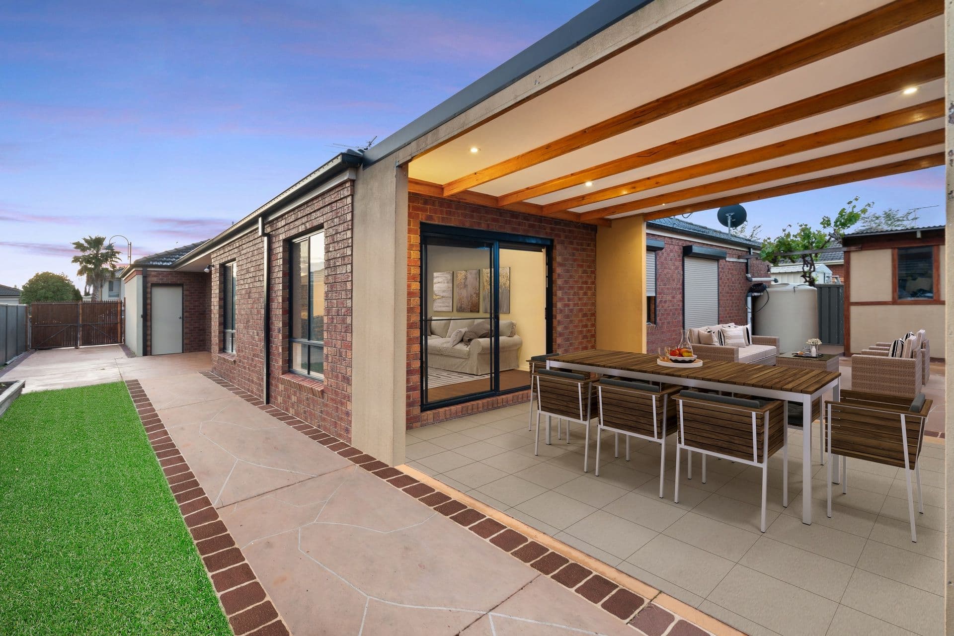 5 Mulwala Place, Taylors Hill VIC 3037, Taylors Hill - Thumbnail 2