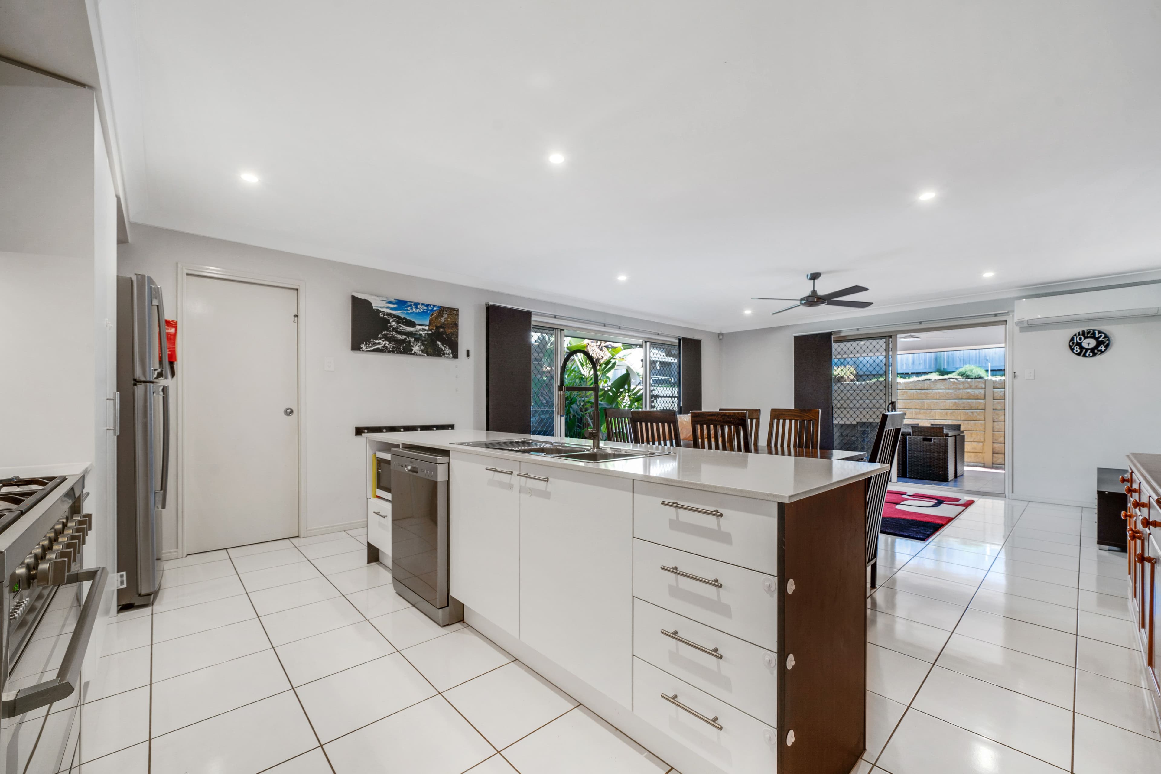 25 Sandover Circuit, Holmview QLD 4207, Holmview - Thumbnail 3