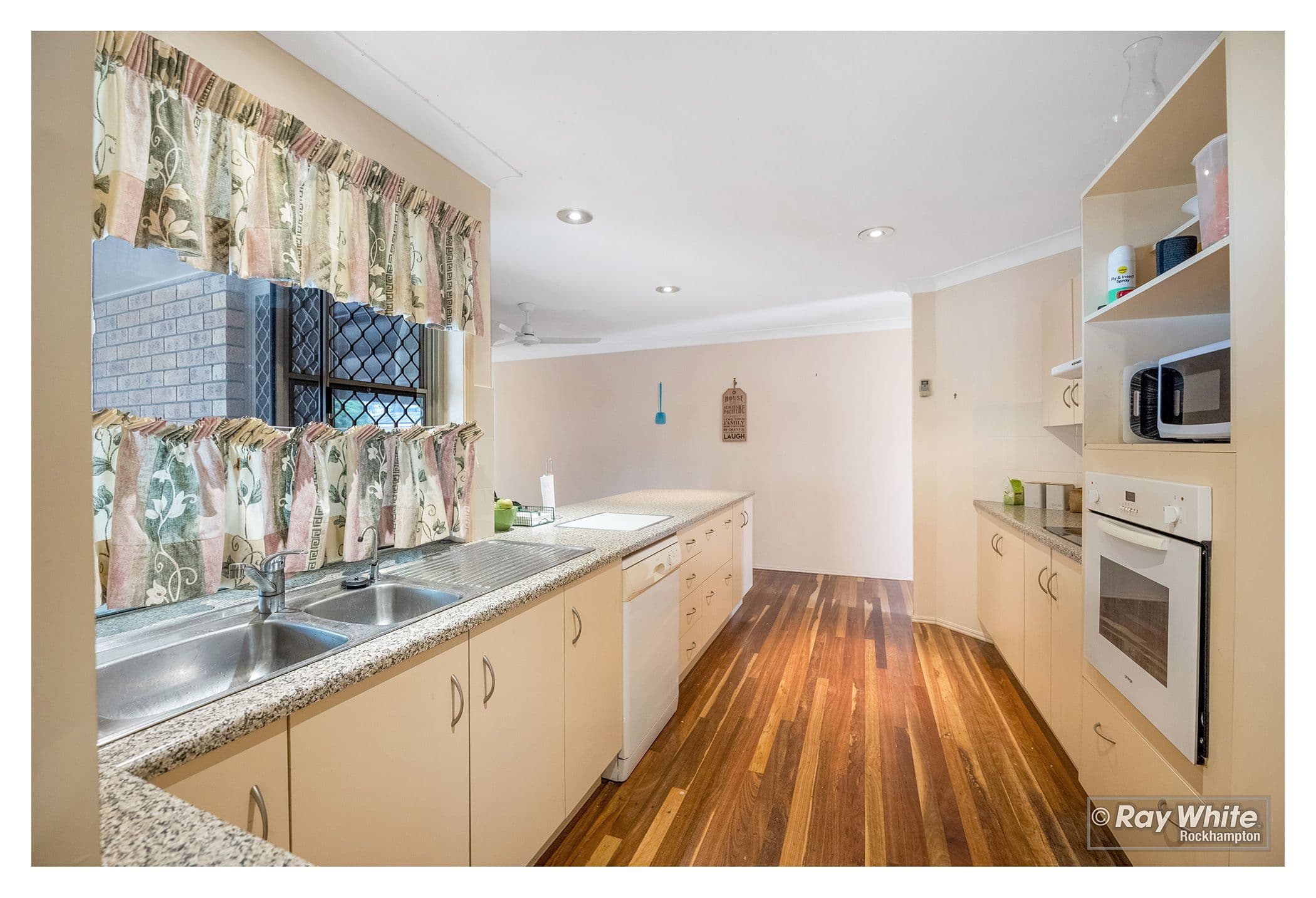 9 Kavanagh Crescent, Koongal QLD 4701, Koongal - Thumbnail 8