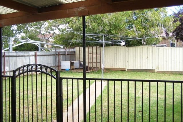 29 Tobruk Crescent, ORANGE NSW 2800, Orange - Thumbnail 5