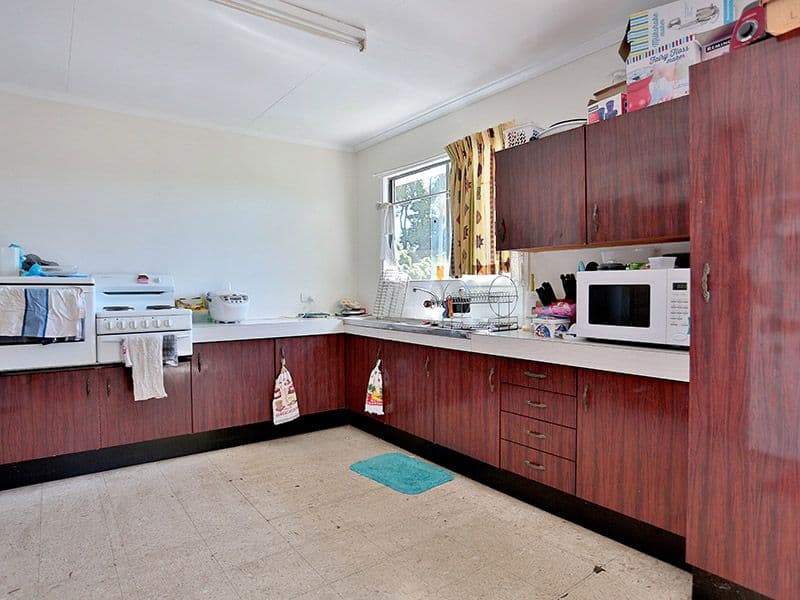 9 COLES Street, Arana Hills QLD 4054, Arana Hills - Thumbnail 3