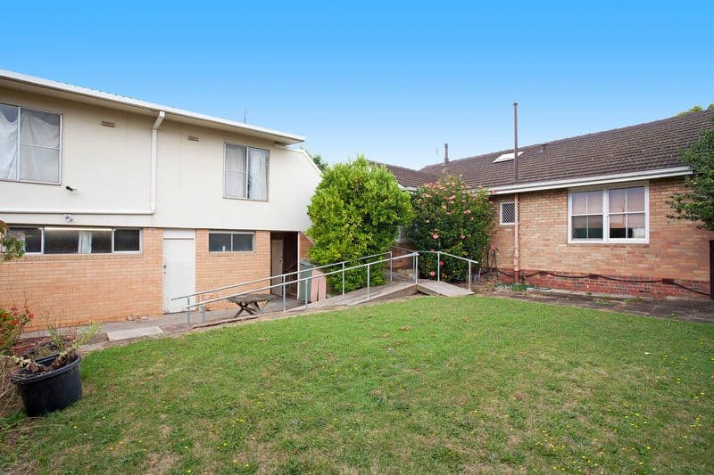 3-5 Montague Street, HIGHTON VIC 3216, Highton - Thumbnail 3