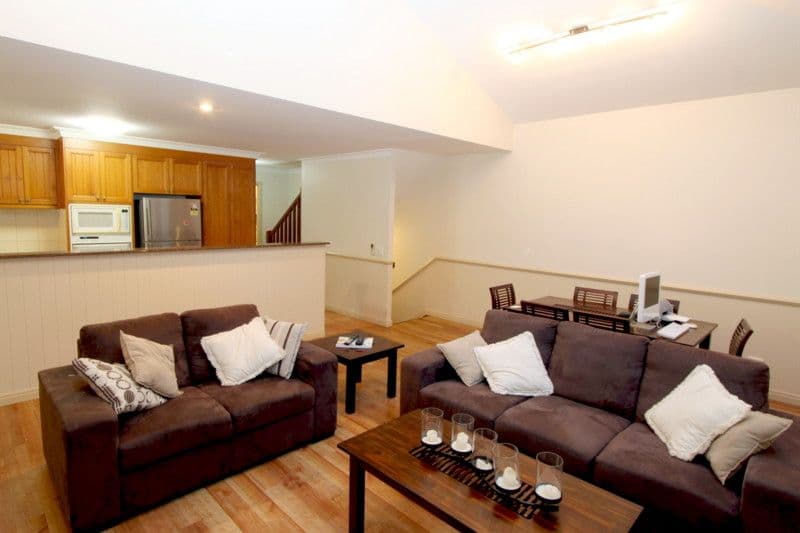 30 Bott Street, Ashgrove QLD 4060, Ashgrove - Thumbnail 3